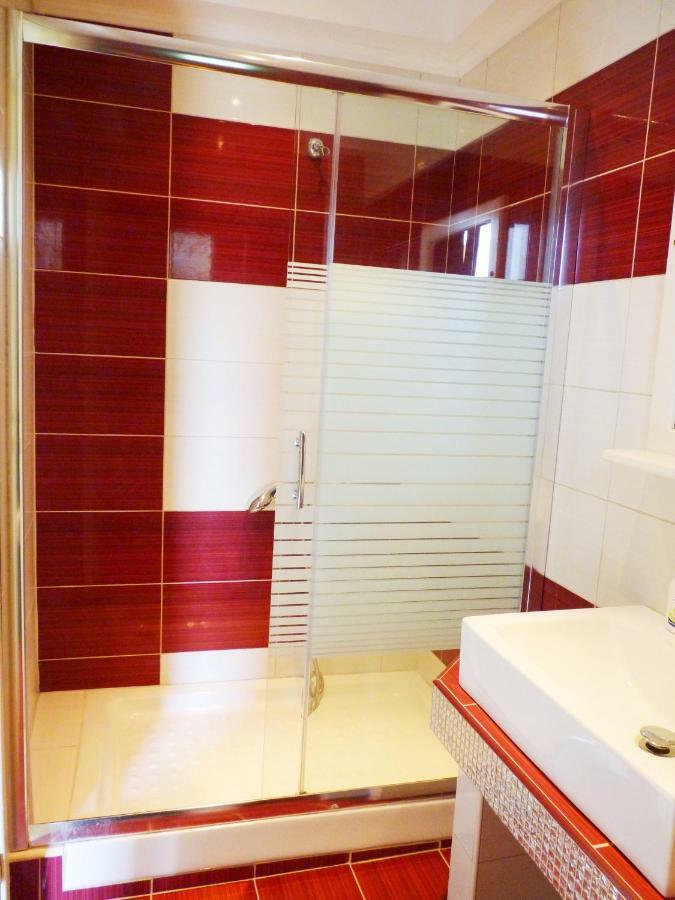 Yannis Apartments Άφυτος Εξωτερικό φωτογραφία
