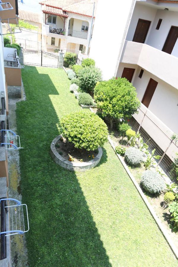 Yannis Apartments Άφυτος Εξωτερικό φωτογραφία
